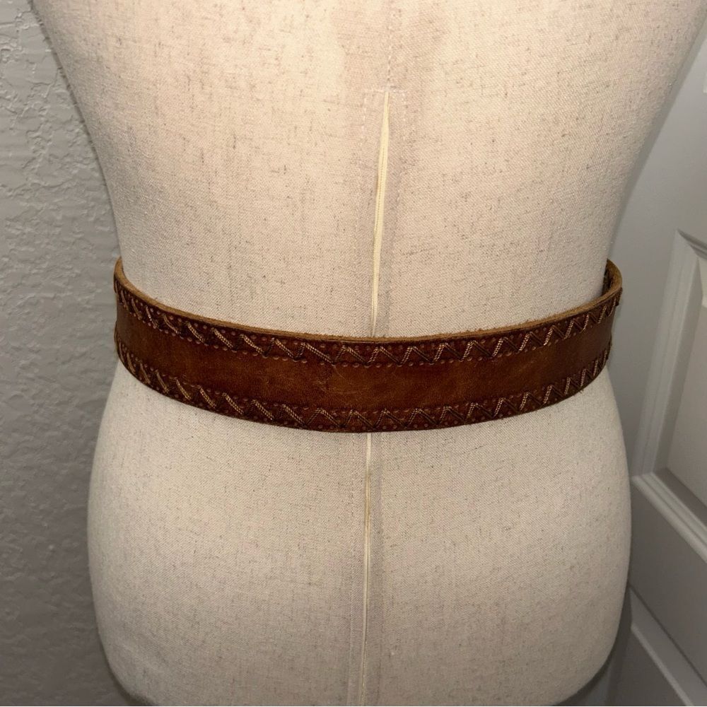Another Line Tooled Leather Buckle Statement Belt - Picture 6 of 7